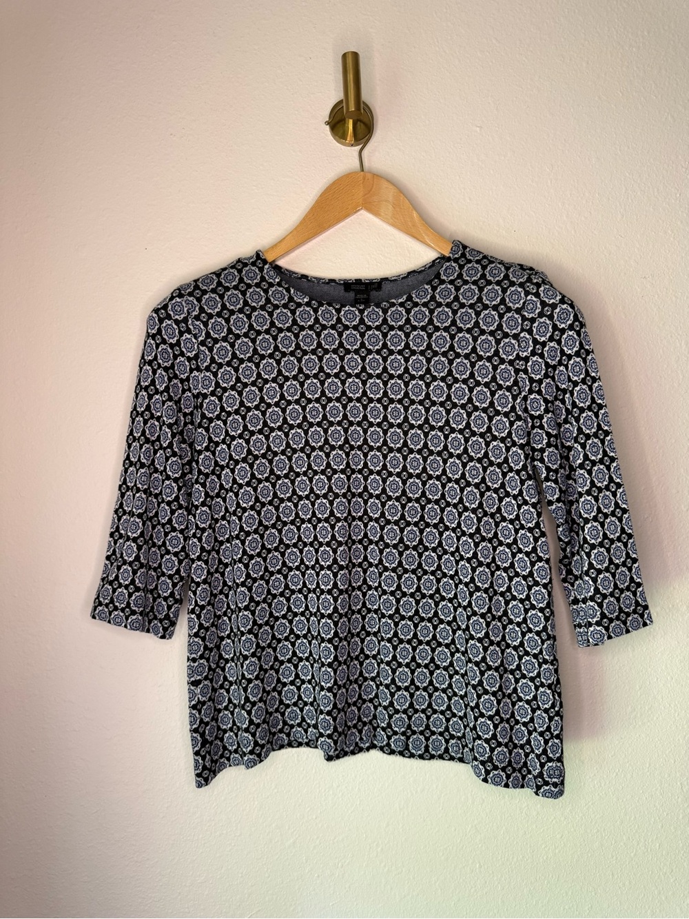 J. Jill Wearever Collection Blue Medallion 3/4 Sleeve Top size Petite S
